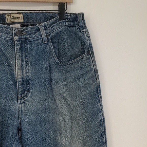 L.L. Bean Men's Comfort Waist Medium Wash Lined Straight Leg Jean Size 36 x 29 - Picture 5 of 15